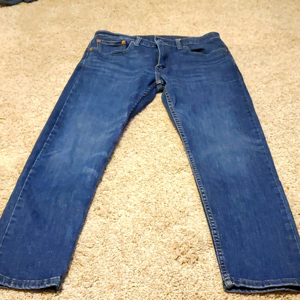 Levi jeans